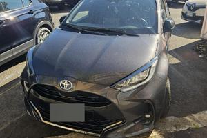 toyota yaris hybrid