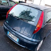 fiat punto 1.2 16v anno 2000