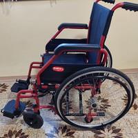 Sedia a rotelle pieghevole Autospinta per disabili