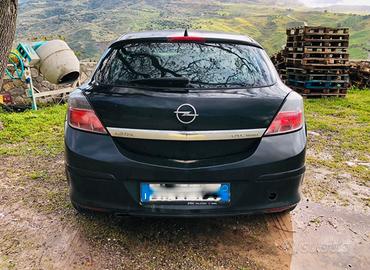 Opel astra h gtc 1,6 turbo benzina 180cv “RICAMBI”