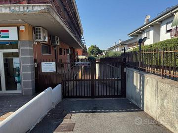 Immobile di 240 m² a Marino