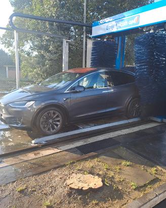PARABREZZA TESLA MODEL X 2016 IN POI