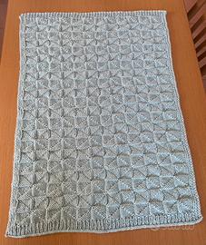 Coperta di lana per culla