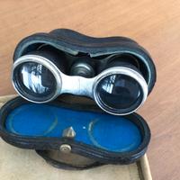 Binocolo antico da teatro