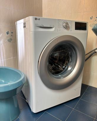 Lavatrice LG 8 Kg Direct Drive