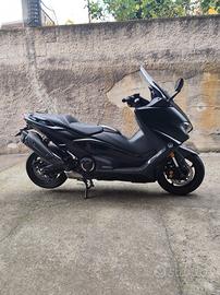 Yamaha Tmax 560 
