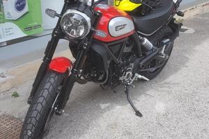 Ducati Scrambler Icon 800 (Serie 21/22) rossa red