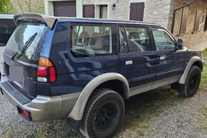 Mitsubishi pajero