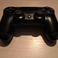 Controller ps4 Con cavetto e Libretto d'istruzioni