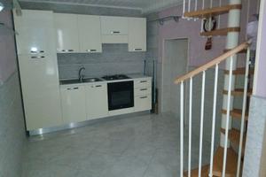 Piccolo monolocale soppalcato ingr. indipendente