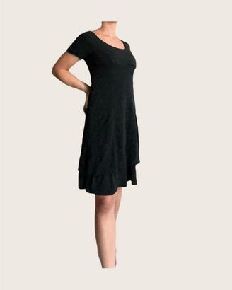 Abito invernale a maniche corte nero foderato