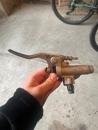 pompa freno davanti beta