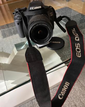 Fotocamera Canon EOS 550 D