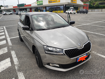 Skoda Fabia 8750 MPI Twin color 3a serie 09/19