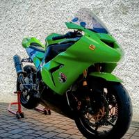 Kawasaki Ninja ZX10 R pista