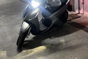 Kymco people s 125 2022