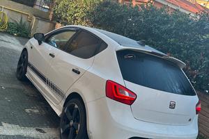Seat Ibiza FR 1.4TDI 90CV