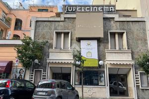 COMPLESSO A CASTELLAMMARE DI STABIA