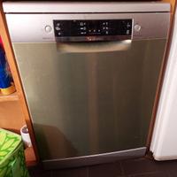 LAVASTOVIGLIE BOSH Serie 4 Silence Plus