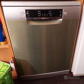 LAVASTOVIGLIE BOSH Serie 4 Silence Plus