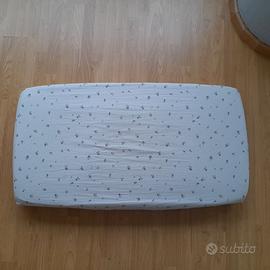 Materasso per lettino/culla + corredo lenzuola