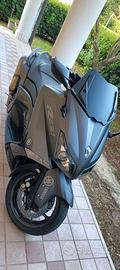 Yamaha Tmax 530