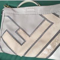 Borsa Fendi Peekaboo