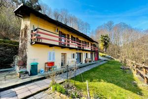 Casa indipendente panoramica con terreno privato