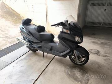 Suzuki Burgman 650 EXECUTIVE ABS