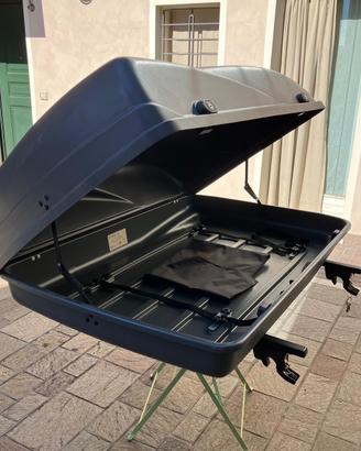 Box portapacchi per auto