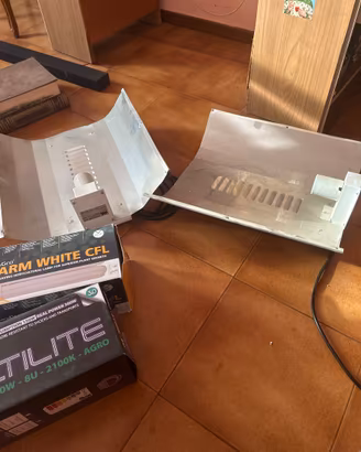 Cultilite 300W Agro (CFL 300W - 8U - 2100K)+portal