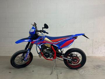 Moto 50cc Beta RR Motard