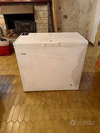 Congelatore a pozzetto Haier 203L