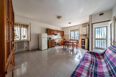 2 LOCALI A BOSCO CHIESANUOVA