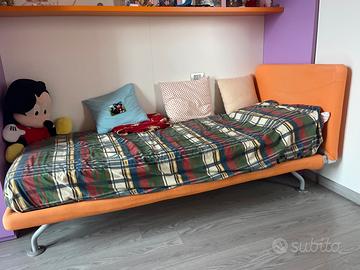 Letto singolo con rivestimento sfoderabile