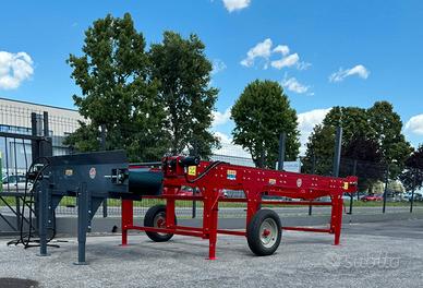 Trasportatore per legna