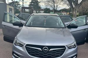 Opel Grandland X 1.5 Diesel Automatico 2021