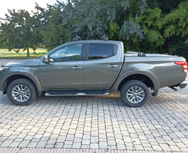 Mitsubishi l200 2017 km 50300