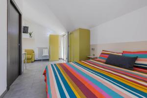 Stanza Luminosa Vicino al Mare[RN_TRN41-14_D14/S]