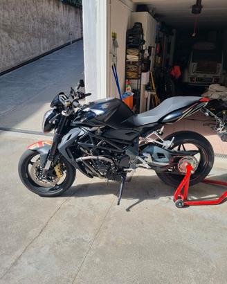 Moto MV AUGUSTA BRUTALE 920 CC
