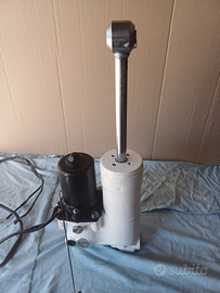 Trim elettrico 737 40cv