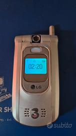 Telefono cellulare apertura a conchiglia LG U8330