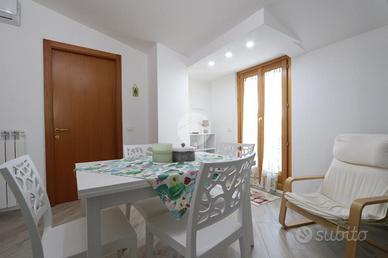 3 LOCALI A TORTORETO