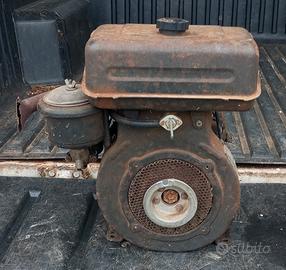 Motore a scoppio Lombardini