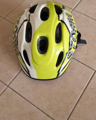 caschetto bici bambino con guanti 