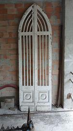 porta gotica d'epoca
