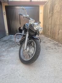 Honda Black Widow VT750