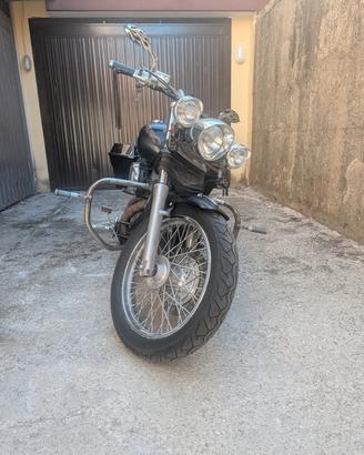 Honda Black Widow VT750