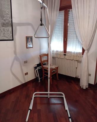 Alzamalati a piantana da terra in acciaio