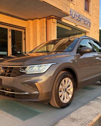 VOLKSWAGEN Tiguan 2.0 TDI 150 CV SCR DSG Life
